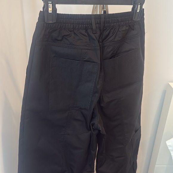 Black nylon pants - Picture 4 of 4